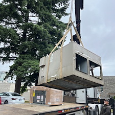 Commercial-Rooftop-Package-Unit-Replacement-in-Fraser-Valley 1